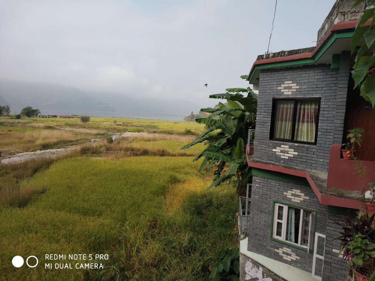 Bishnu Homestay ポカラ エクステリア 写真
